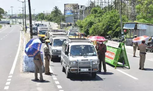 ஈரோட்டில் இ-பதிவு இன்றி வரும் வாகனங்கள் பறிமுதல் - 811 பேர் மீது வழக்கு