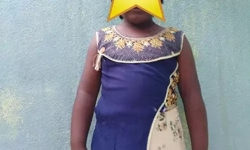 மனவளர்ச்சி இல்லாத காவியாவின் அம்மாவிற்கு உதவிக்கரம் நீட்டவும்