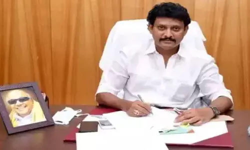 தனியார் பள்ளிகள் நீதிமன்ற வழிகாட்டுதலின் படி  கட்டணம் வசூலிக்க வேண்டும்-அமைச்சர்