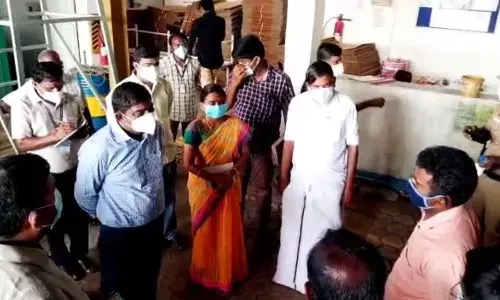தடை செய்யப்பட்ட பகுதியில் இயங்கிய கார்மெண்ட்ஸ் கம்பெனிக்கு சீல்!