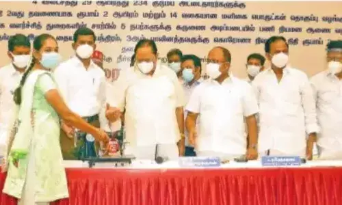 பாலாற்றில் தடுப்பணைகள் கட்ட நடவடிக்கை எடுக்கப்படும்: அமைச்சர் துரைமுருகன்