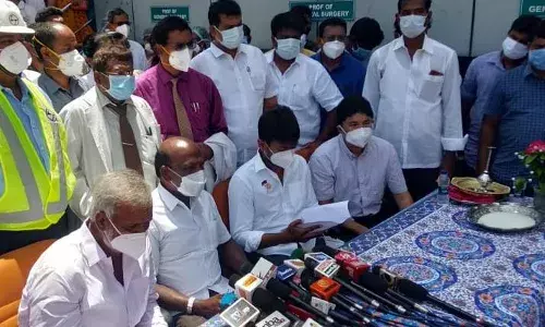 கொரோனாவால் பெற்றோரை இழக்கும் குழந்தைக்கே நிவாரண நிதி: அமைச்சர் மா.சுப்பிரமணியன்