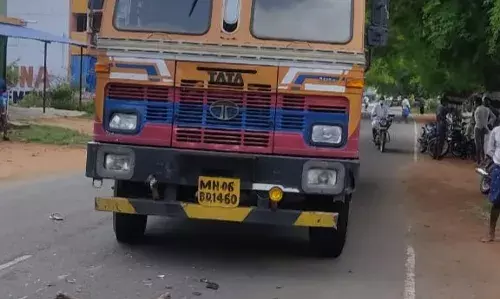 திருப்பத்தூர் அருகே டேங்கர் லாரி மோதி ஒருவர் பலி