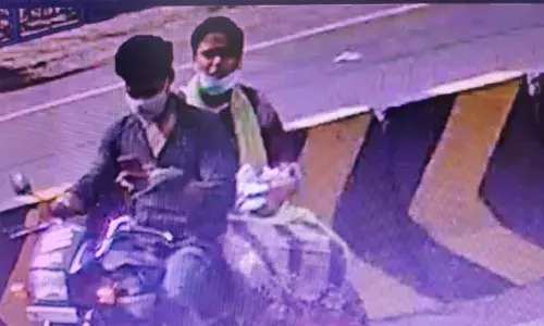 தர்மபுரி அரசு மருத்துவமனையில் குழந்தை திருடிய பெண்ணின் படம் வெளியீடு