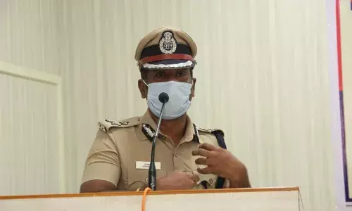 ஈரோடு: காவல்துறை சார்பில் காக்கும் கரங்கள் அமைப்பு உருவாக்கம்