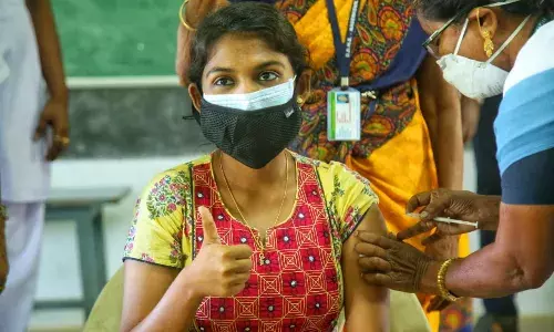 ஒரே நாளில் 18070 நபர்களுக்கு தடுப்பூசிகள் செலுத்தப்பட்டன