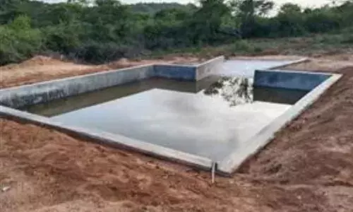 குடியாத்தம் பகுதியில் வனவிலங்குகளில் தாகம் தீர்க்க  தண்ணீர் தொட்டிகள்