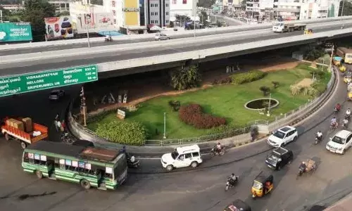 வேலூர் கிரீன் சர்க்கிள் பகுதி போக்குவரத்தில் இன்று முதல் மாற்றம்