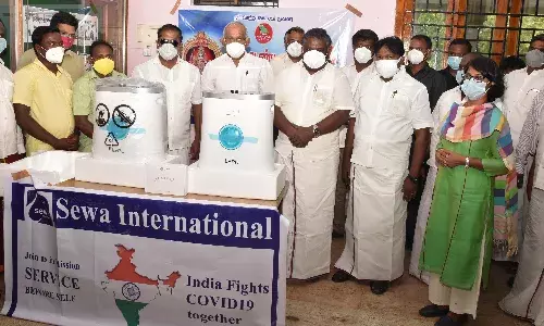 அரசு ஆரம்ப சுகாதார நிலைங்களுக்கு  ஆக்ஸிஜன் செரிவூட்டிகள் வழங்கல்