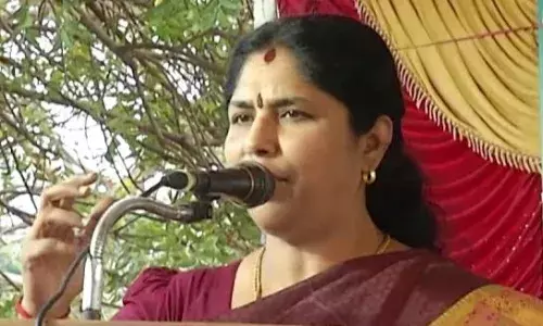 தமிழகத்தில் 9 பதிவுத்துறை டி.ஐ.ஜிக்கள் பணியிட மாற்றம்