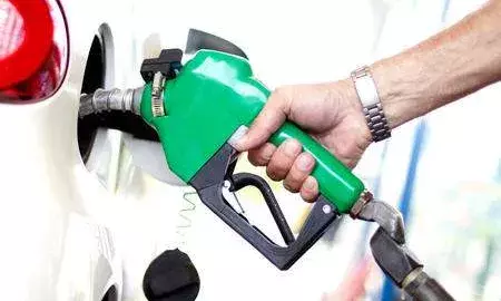 ஈரோட்டில் பெட்ரோல் விலை தொடர்ந்து ஏறுமுகம்