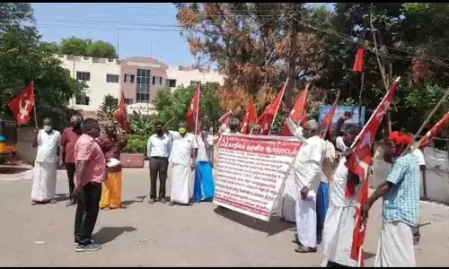 ஆலங்குளம் அருகே மத்திய அரசை கண்டித்து கண்டன ஆர்ப்பாட்டம்.