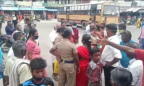 காரியாபட்டியில் பெண்ணிடம் பணப்பை அபேஸ்