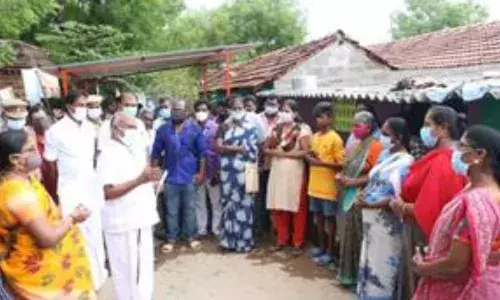 இலங்கை அகதிகள் முகாமில் அமைச்சர் மஸ்தான் ஆய்வு