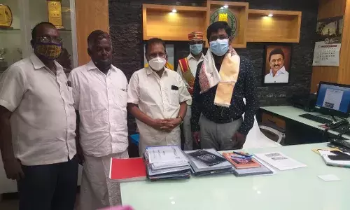 நேரடி நெல் கொள்முதல் நிலையங்களில் நெல் தேங்காமல் நடவடிக்கை எடுக்க வேண்டும்.