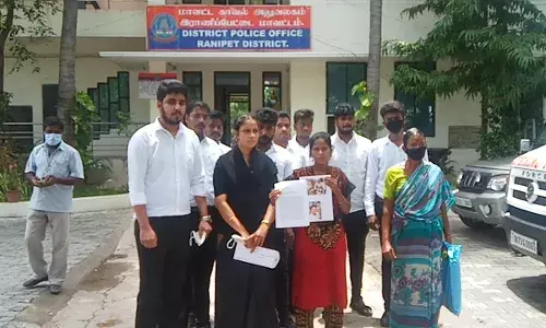 கணவனின் சாவில் சந்தேகம் இருப்பதாக மனைவி எஸ்பியிடம்  புகார்