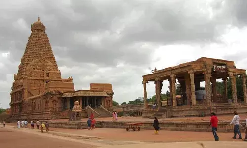 மேற்கு திசை நோக்கிய சிவாலயங்கள்