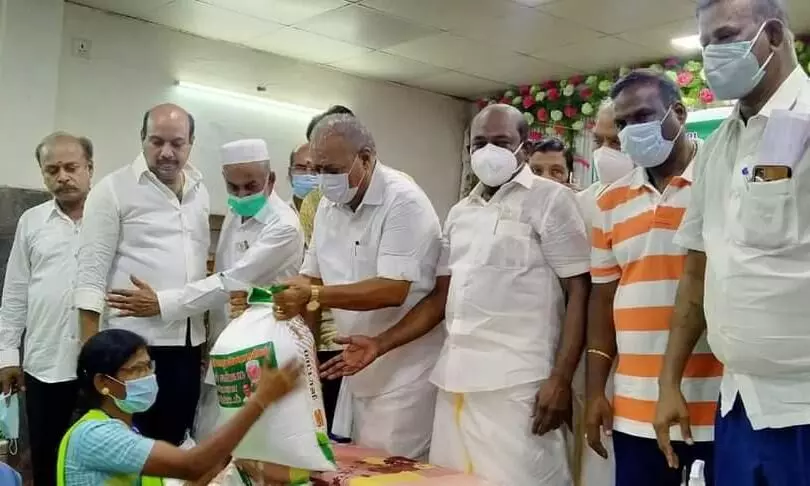 ஹோட்டல்கள் இரவு 10 மணிவரை செயல்பட அனுமதிக்க வேண்டும், விக்கிரமராஜா வேண்டுகோள் ஹோட்டல்கள் இரவு 10 மணிவரை செயல்பட அனுமதிக்க வேண்டும், விக்கிரமராஜா வேண்டுகோள்
