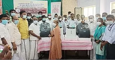 அரசு மருத்துவமனைக்கு துணை சபாநாயகர் உதவி அரசு மருத்துவமனைக்கு துணை சபாநாயகர் உதவி