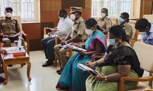 திருப்பத்தூரில் டாஸ்மாக் மது விற்பனை கண்காணிப்பு குறித்து ஆலோசனைக் கூட்டம்