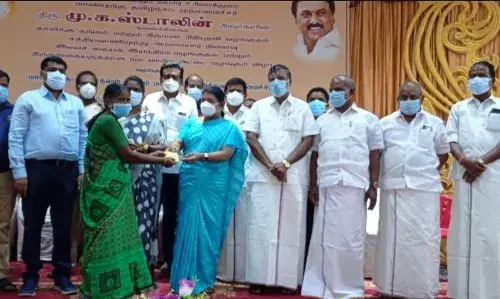 நிலுவை திருமண உதவித் தொகை விரைந்து வழங்கப்படும்:  அமைச்சர் கீதா ஜீவன் தகவல்