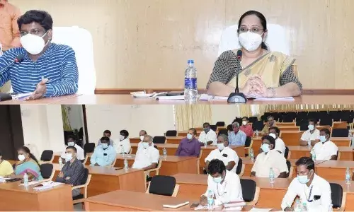 கல்குவாரி தொழிலாளர்களுக்கு நல வாரிய பதிவு , காப்பீடு திட்டங்களை செயல்படுத்த வேண்டும் - மாவட்ட ஆட்சியர் ஆர்த்தி