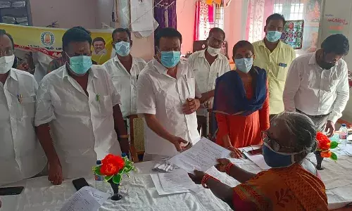சோளிங்கர் தாலூக்காவில் ஜமாபந்தி நிறைவு  - எம்.எல்.ஏ பங்கேற்பு