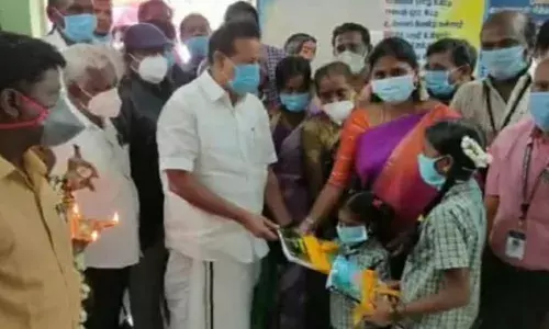 திருவெண்ணெய்நல்லூர் அருகே  பள்ளி கட்டிடத்தை அமைச்சர் பொன்முடி திறந்து வைத்தார்