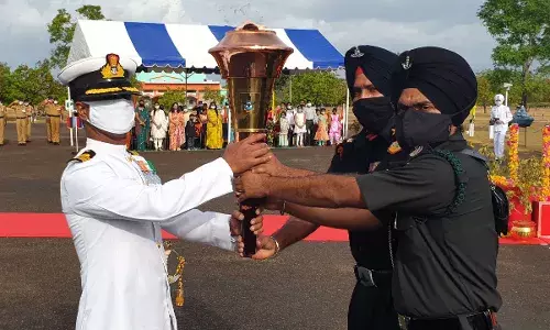 தெற்கு திசையின் வெற்றிச் சுடர் இந்திய கடற்படை நிலையம் ஐ.என்.எஸ் கட்டபொம்மனை அடைந்தது