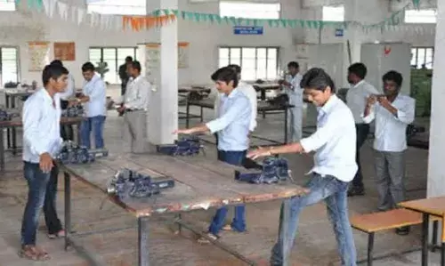 பர்கூர் கூட்டுறவு ஐடிஐயில் மாணவர் சேர்க்கைக்கு விண்ணப்பங்கள் வரவேற்பு