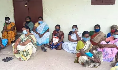தவமாய் தவமிருந்து: தடுப்பூசிக்கு காத்திருந்த மக்களுக்கு ஏமாற்றம்