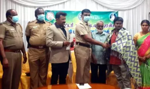 ராசிபுரம் ஆத்மபூமி மின் மயான பணியாளர்களுக்கு பாராட்டு விழா