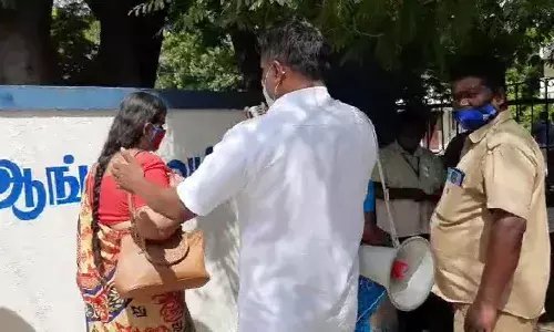 தடுப்பூசி டோக்கன் முறைகேடுகளை தடுக்க கோவை மாவட்ட நிர்வாகம் நடவடிக்கை