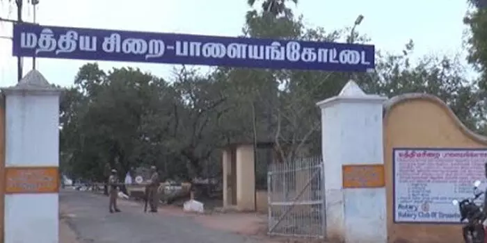 நெல்லை-பாளையங்கோட்டை மத்திய சிறையில் தண்டனை கைதி சாவு நெல்லை-பாளையங்கோட்டை மத்திய சிறையில் தண்டனை கைதி சாவு