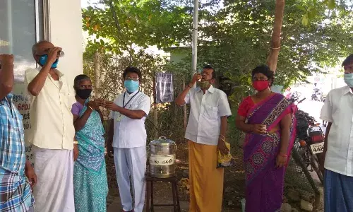ஆண்டிபட்டி அரசு மருத்துவமனையில் 17 ஆண்டுகளாக தொடர்ந்து கபசுர குடிநீர், நிலவேம்பு கசாயம் வழங்கல்
