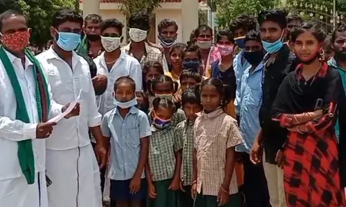ஜாதி சான்றிதழ் வழங்ககோரி மலைக்குறவர்கள் மாவட்ட ஆட்சியரிடம் மனு