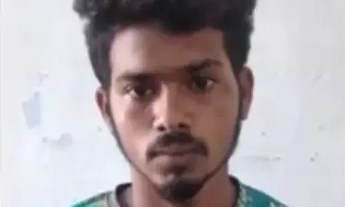 வேலூரில் பைக்குகள் திருடிய வாலிபர் கைது.