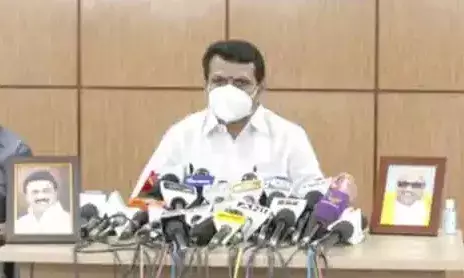 குடிநீர் பிரச்சனை பற்றி திட்டஅறிக்கை- ஆய்வு கூட்டத்தில் அமைச்சர்