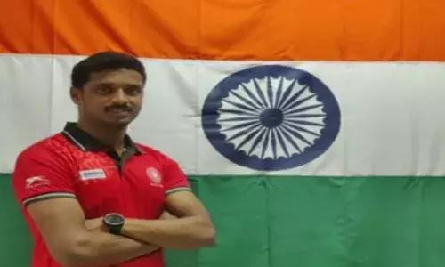 குன்னூரில் சுமை தூக்கும் தொழிலாளியின் மகன் ஒலிம்பிக்கில் பங்கேற்பு