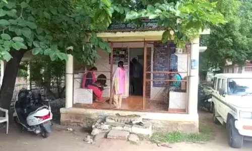 ஈரோடு அருகே லஞ்சம் வாங்கிய வீஏஓ கைது