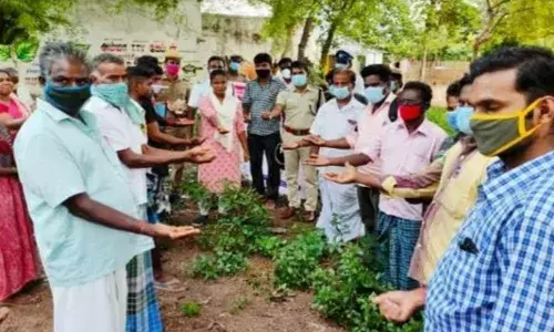 முகக்கவசம் அணியாத பொதுமக்களுக்கு அறிவுரை வழங்கிய உளுந்தூர்பேட்டை டிஎஸ்பி
