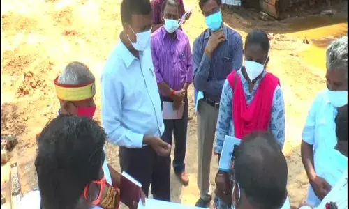 கன்னியாகுமரி மாவட்டத்தில் கடலோர பகுதிகளில் மாவட்ட ஆட்சியர் திடீர் ஆய்வு மேற்கொண்டார்