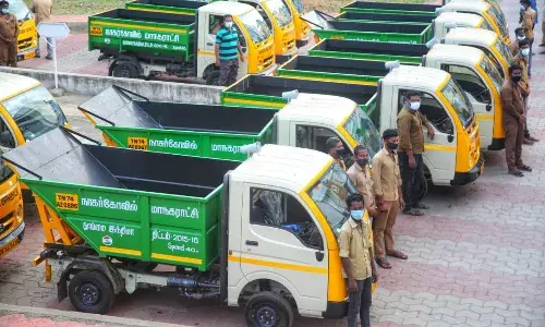 மக்கள் பயன்பாட்டிற்கு 17 புதிய வாகனங்கள் - மாநகராட்சி ஏற்பாடு