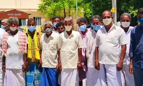 ஏரிக்கு வரும் நீர்வரத்து கால்வாய்களை சுத்தம் செய்ய கோரி விவசாயிகள் கோரிக்கை