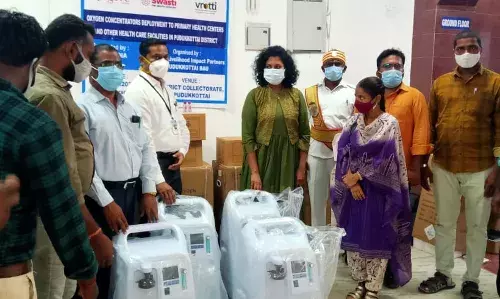 12 லட்சம் மதிப்பீட்டில் மருத்துவ உபகரணங்கள் வழங்கிய விருத்தி தொண்டு நிறுவனம்