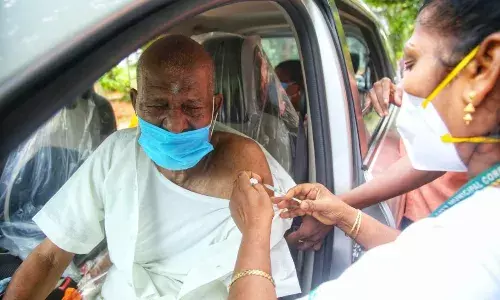 குமரியில் முதியவர்களுக்கு சிறப்பு முகாம் ஏற்பாடுகள் செய்ய கோரிக்கை குமரியில் முதியவர்களுக்கு சிறப்பு முகாம் ஏற்பாடுகள் செய்ய கோரிக்கை