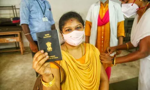 வெளிநாடு செல்பவர்களுக்காக சிறப்பு தடுப்பூசி முகாம்:  மாநகராட்சி ஏற்பாடு