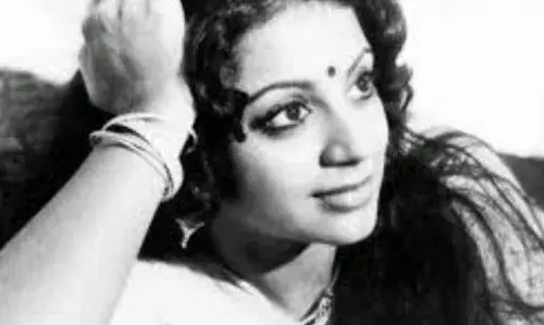 பாரத நாட்டுக் கலைச்செல்வி செல்லப்பிள்ளை நடிகை ஸ்ரீவித்யா பிறந்த தினம்