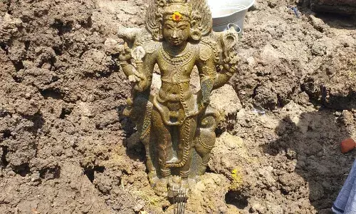 கும்பகோணத்தில் ஆயிரம் ஆண்டு பழமையான பைரவர் கற்சிலை கண்டுபிடிப்பு