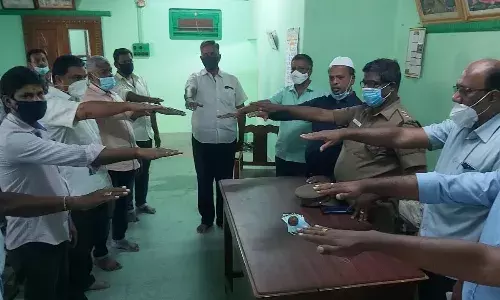 வாணியம்பாடி: புகையிலை பொருட்கள் விற்கமாட்டோம் என வியாபாரிகள் உறுதிமொழி